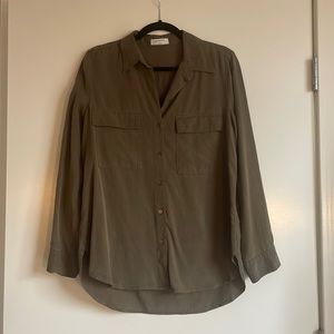 Aritzia babaton olive button up